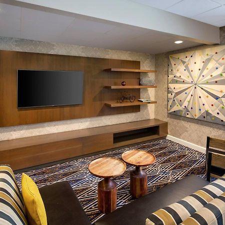 Courtyard Austin-University Area Екстериор снимка